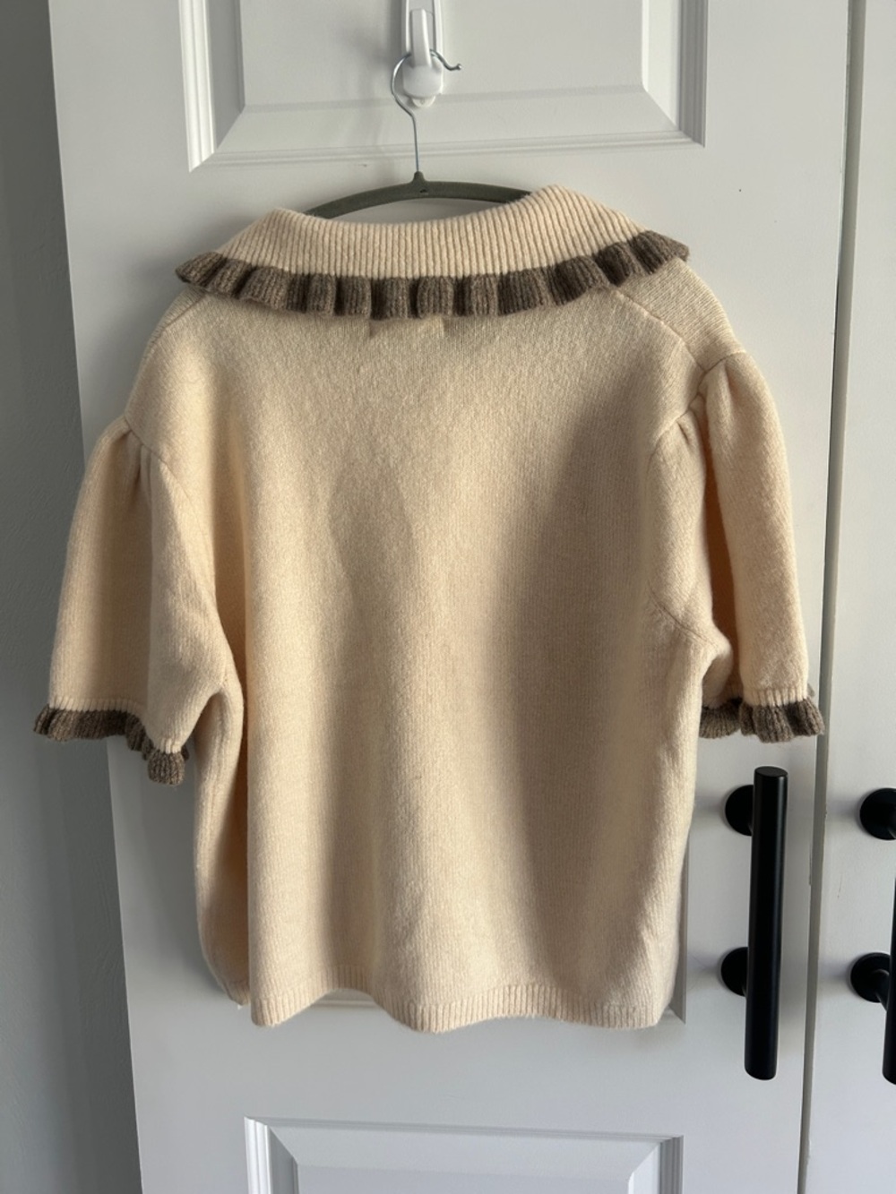 Self Contrast Cream Short Sleeve Knit Cardigan with Brown Trim 2X - Picture 6 of 7